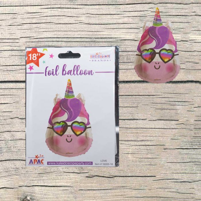 Ballon licorne non gonflé.